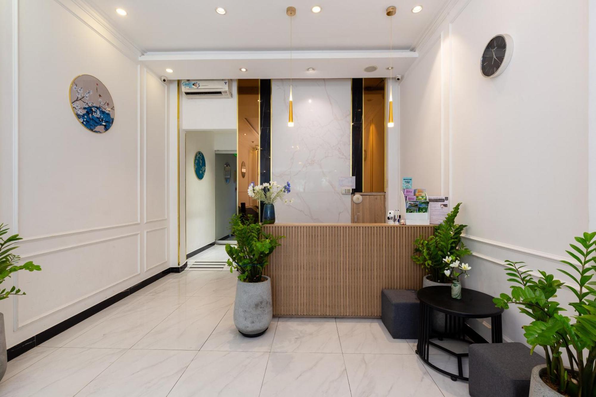 Centara Hostel Хошимин Экстерьер фото