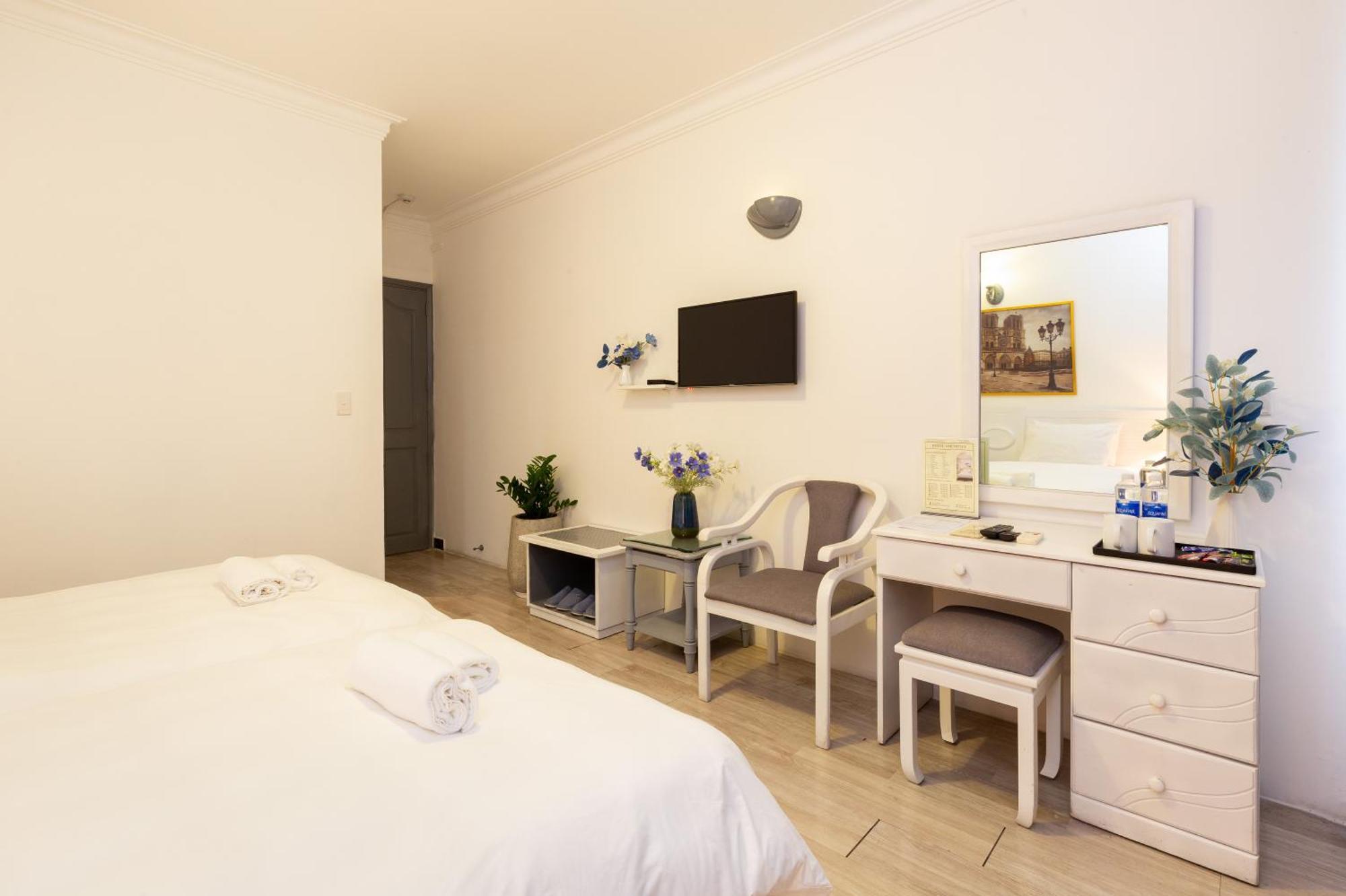 Centara Hostel Хошимин Экстерьер фото